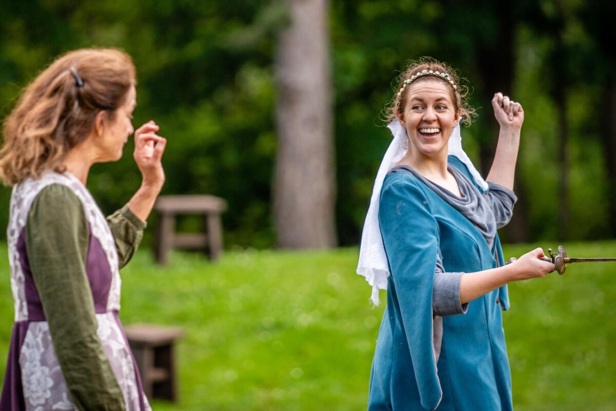 Mary Murfin Bayley and Olivia Ockey. Photo by Jennifer Crooks